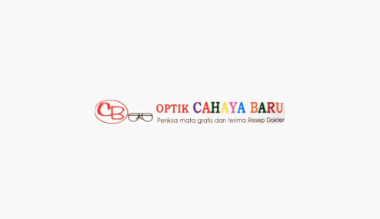 Loker Refraksionis Optisien (RO) di Optik Cahaya Baru
